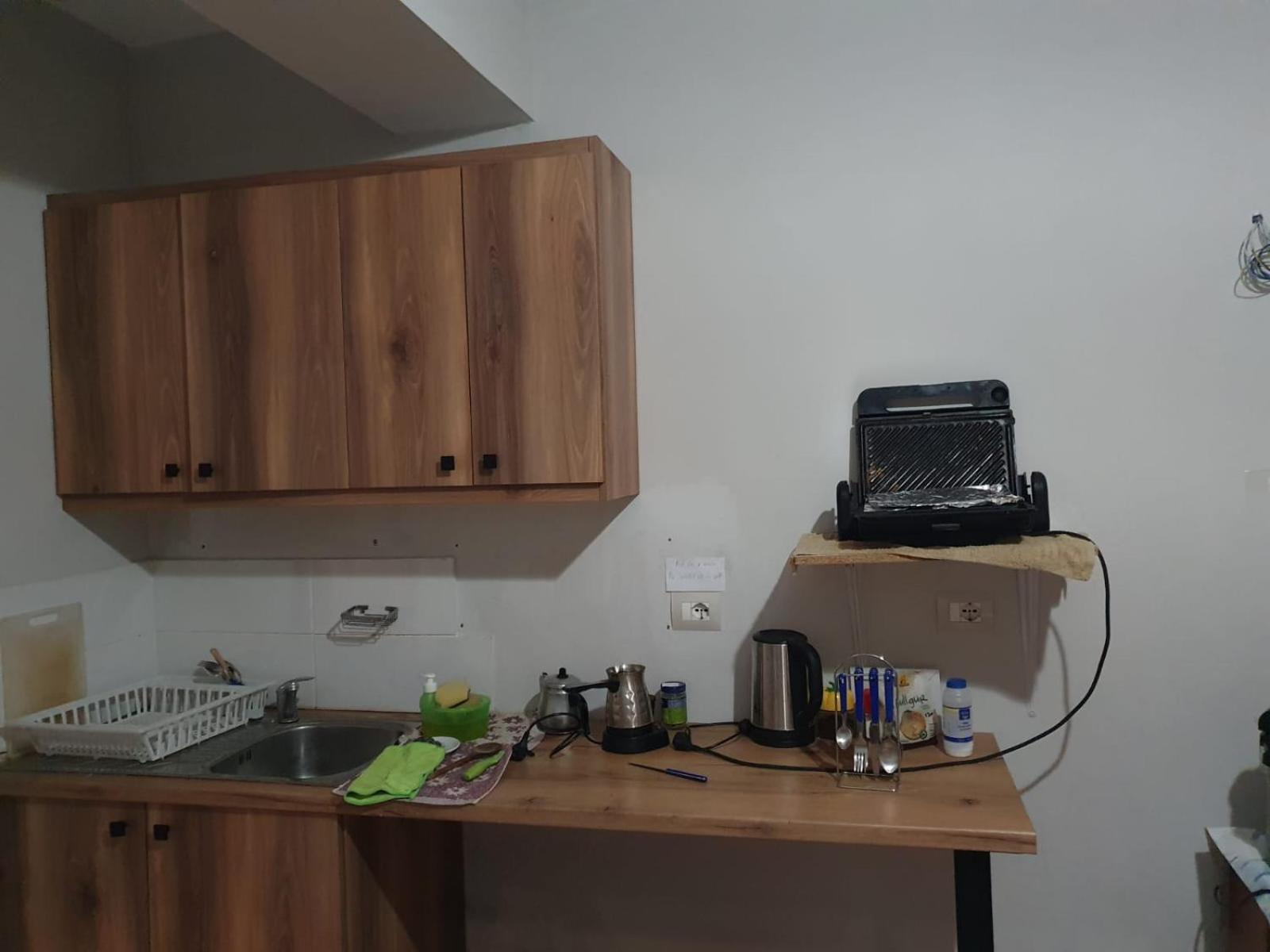 Mona'S Hostel Sarande Ngoại thất bức ảnh