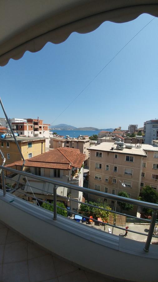 Mona'S Hostel Sarande Ngoại thất bức ảnh